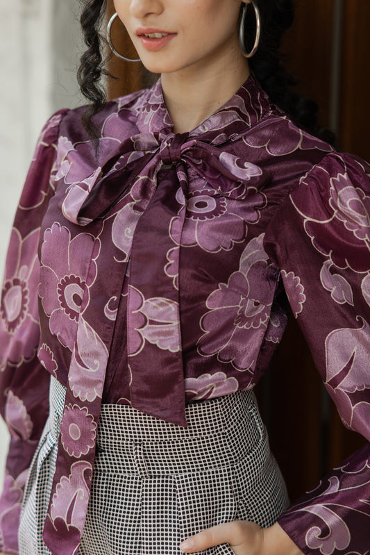 Marilyn Knot Blouse